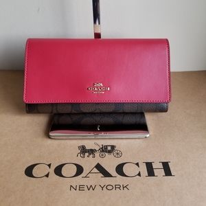 New Coach Wallet
